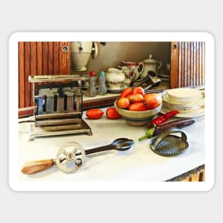 Kitchens - Bowl Of Tomatoes On Counter Sticker